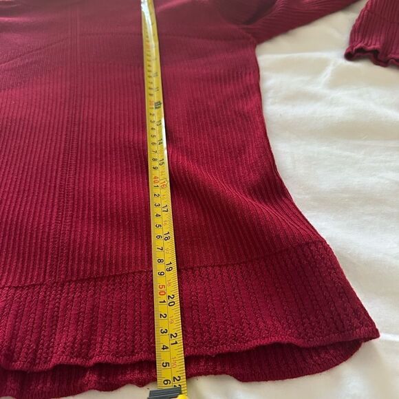 Colette Mordo for Sadimara Silk Mock Neck Sweater - Size M
78% silk - Picture 4 of 7